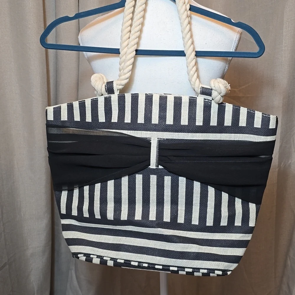 Mud Pie Sarong Along Tote, Black Striped